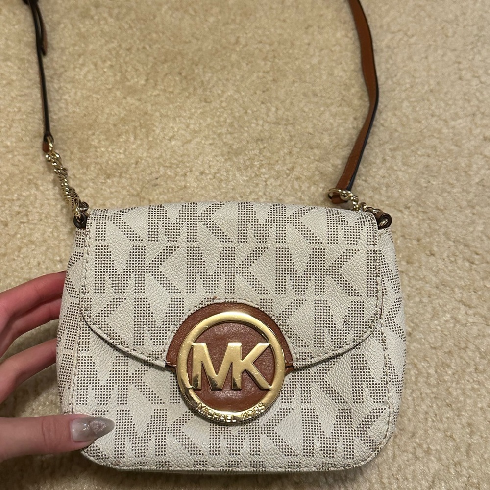 Michael Kors Cross Body Bag
